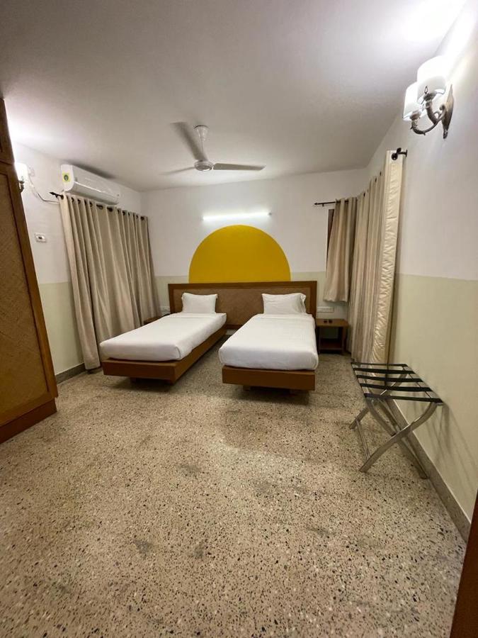 Hanu Reddy Residences - Nawab Habibullah Avenue Chennai Exteriör bild